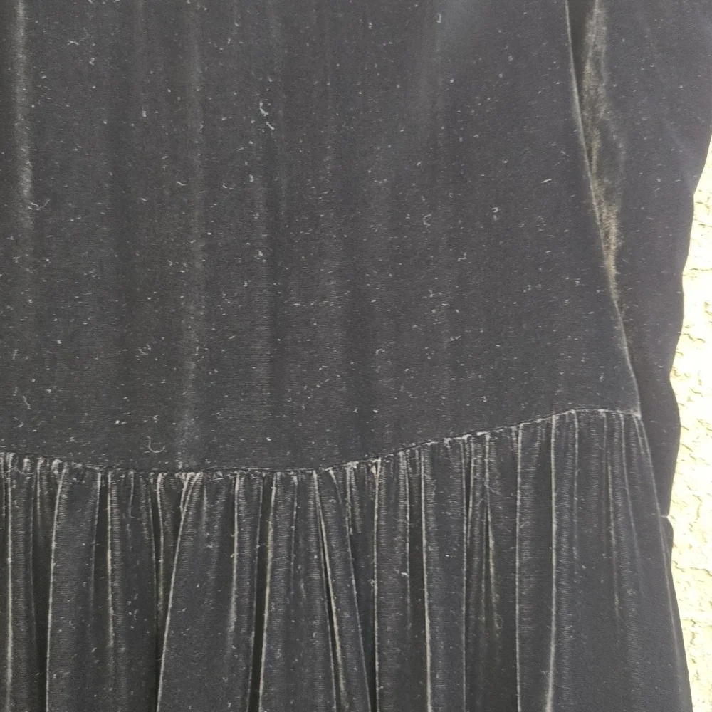 MICHAEL Michael Kors Classic Black Velvet A-Line Midi Skirt